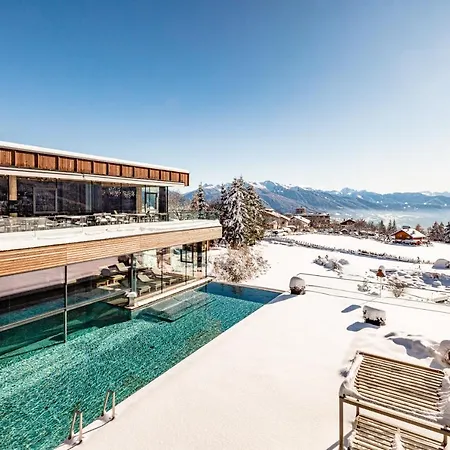 Sonnenberg Panorama Dolomites Wellbeing 4* 마란자